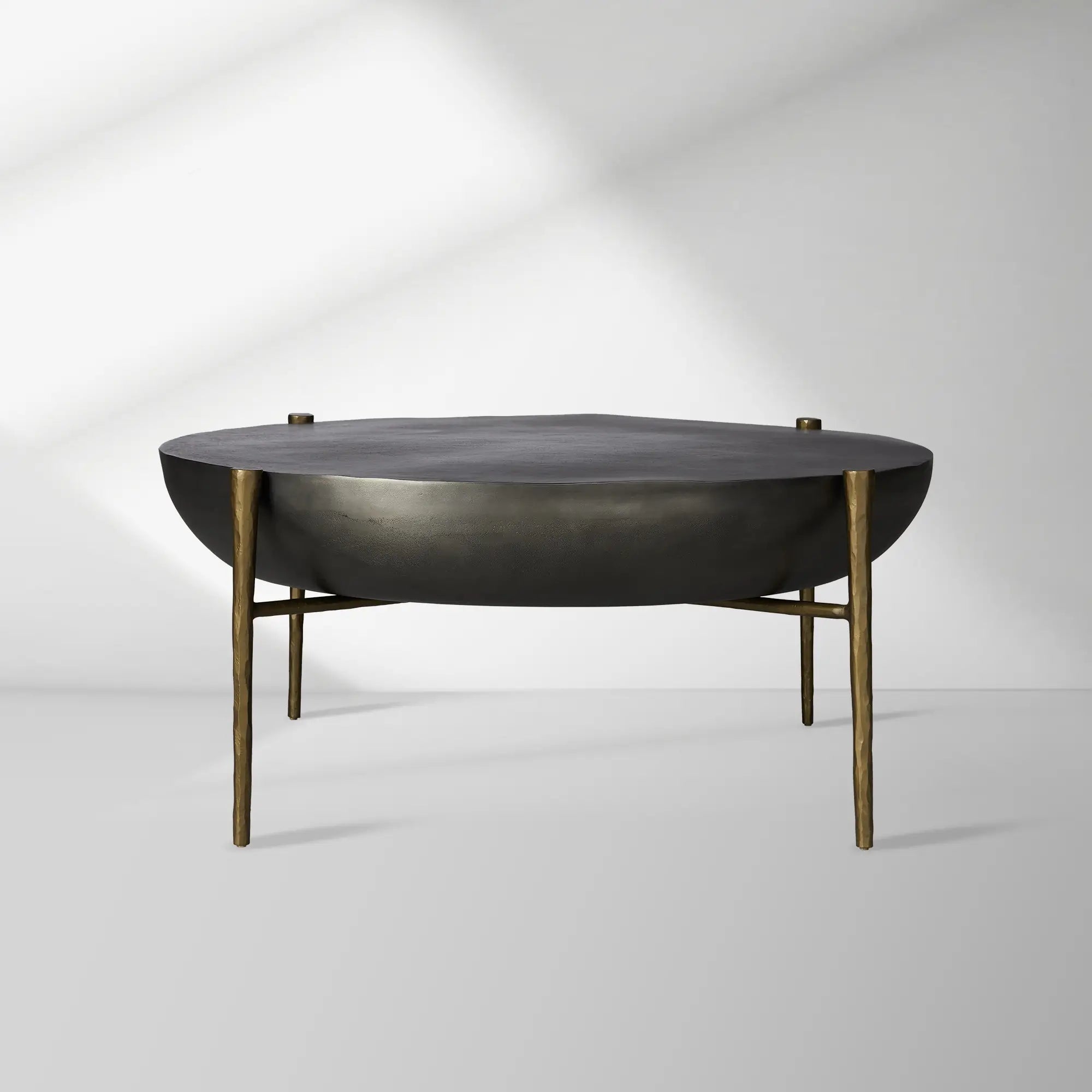 2000x2000_20251113_HL_1_3dbdbb9c-29df-4d84-a8c9-a237d42e0687.jpg Donovan Cast Aluminum Coffee Table Round Living Room Cocktail Table Metal Top Center Tea Table - Image 1
