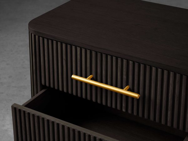 Finnley Wood Nightstand Bedroom 3 Drawer Chest Cabinet - Image 3
